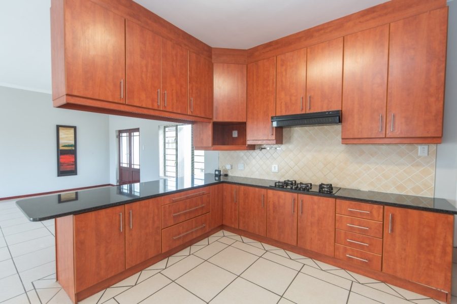 To Let 3 Bedroom Property for Rent in Lovemore Heights Estate Eastern Cape